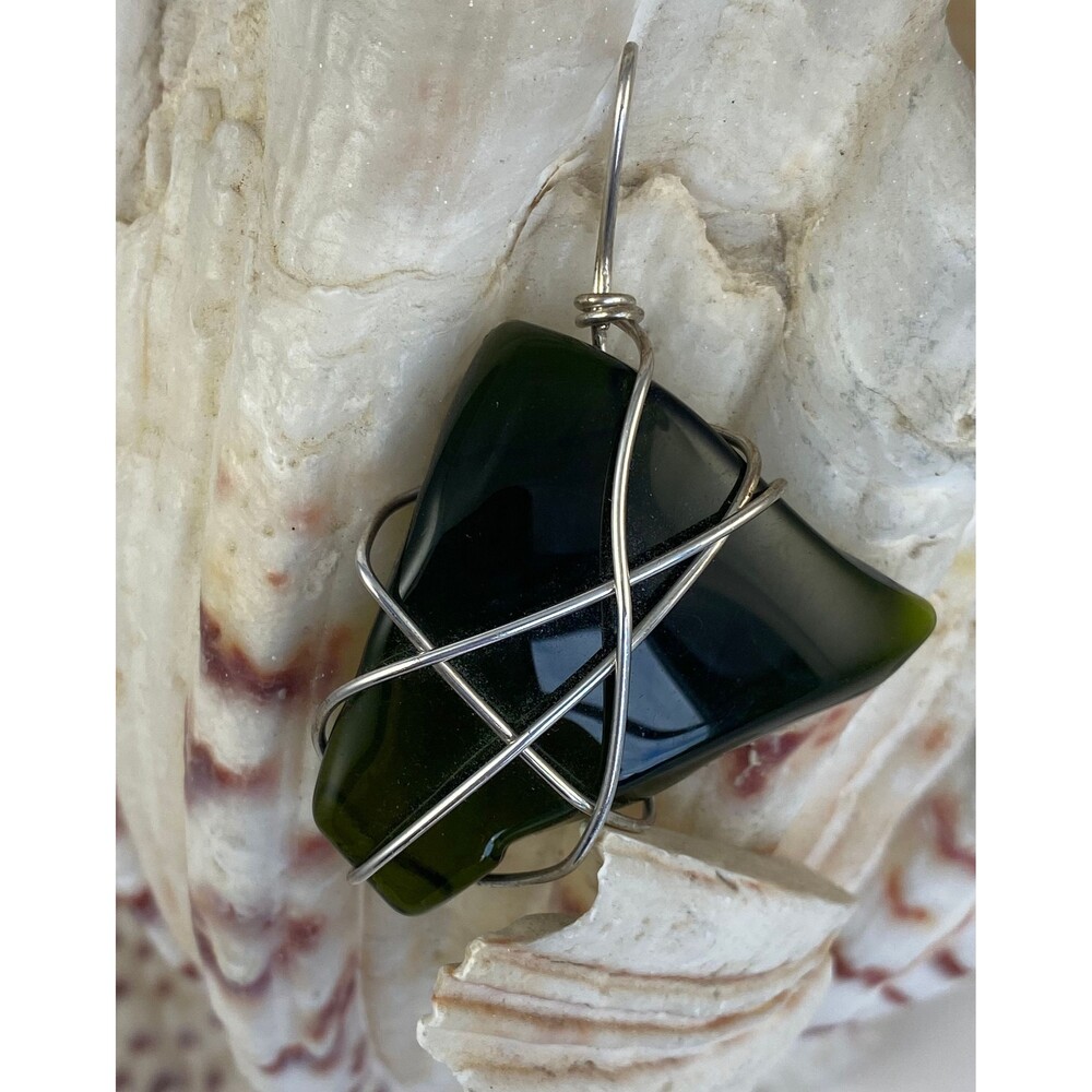 Vintage Handmade Beach Seaglass Pendant Emerald Green Sterling Silver Wire Wrap